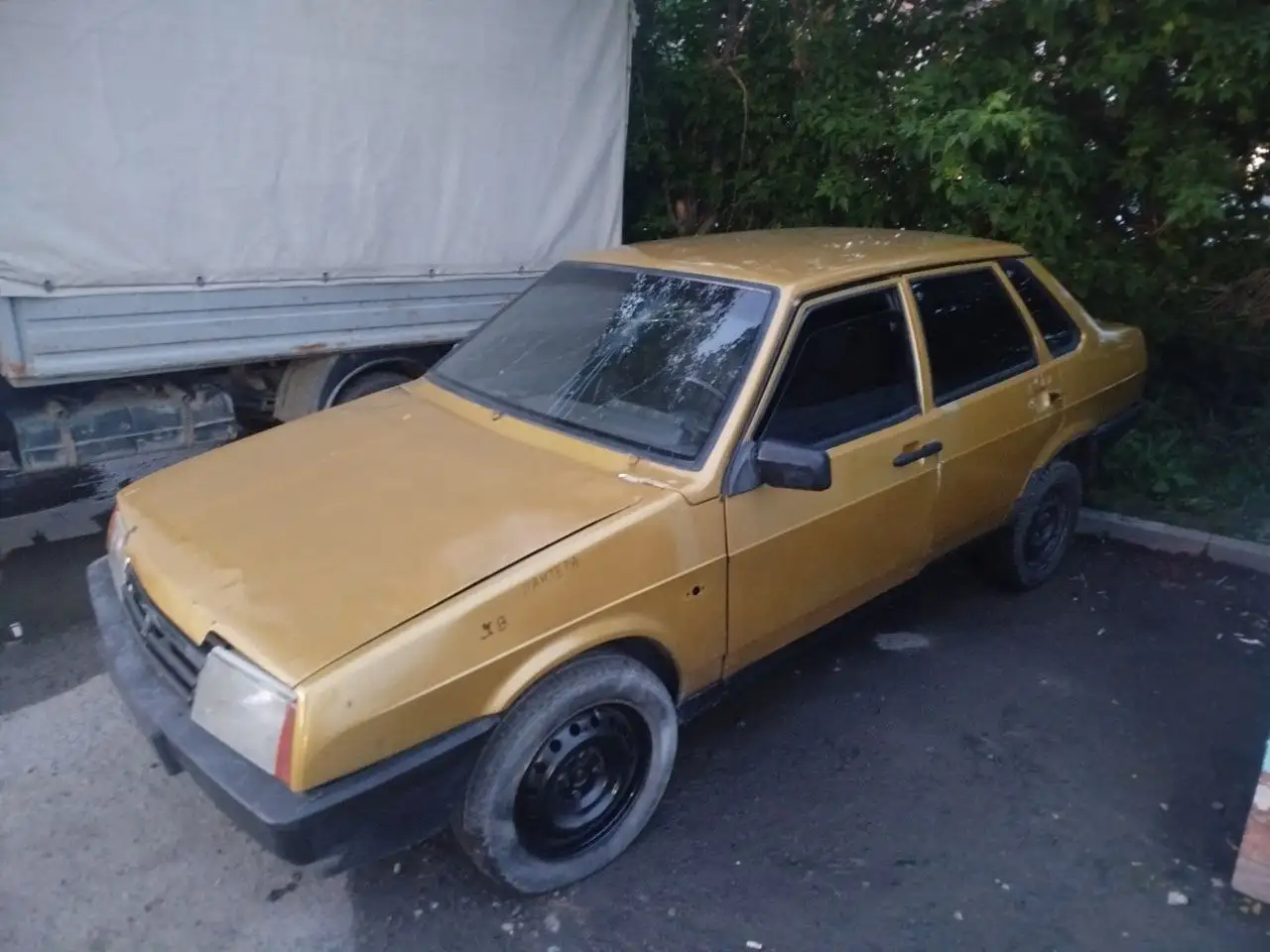 BMW 35k, не ход, нужен ремонт - Легковые автомобили (Авто) в Тюмень