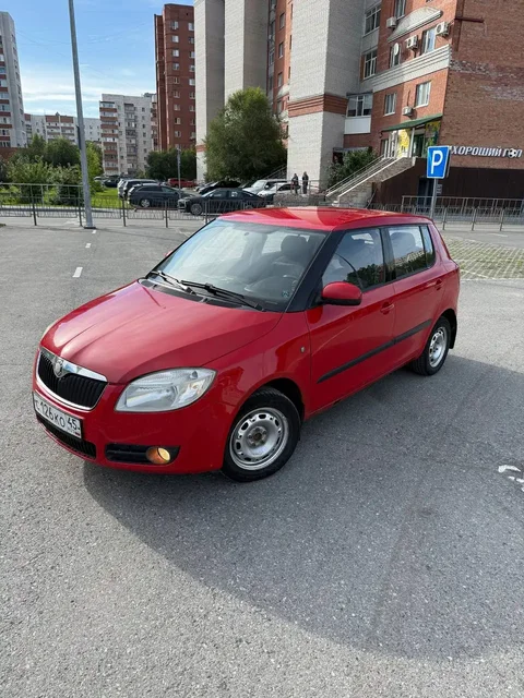 SKODA FABIA 2008 - Авто в Тюмень