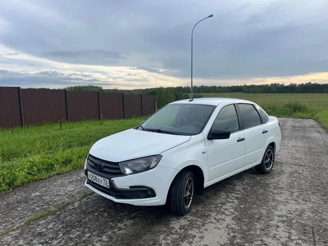Lada Granta - Аренда авто в Тюмень