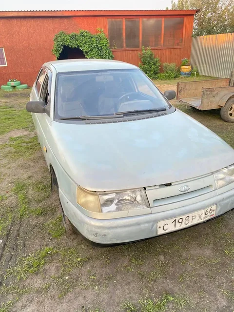 Продажа ВАЗ 2112 2002 г. - Легковые автомобили в Тюмень