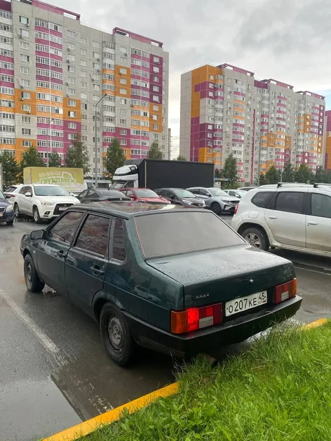 ВАЗ 21099 инжектор 2003 год - Легковые автомобили в Тюмень