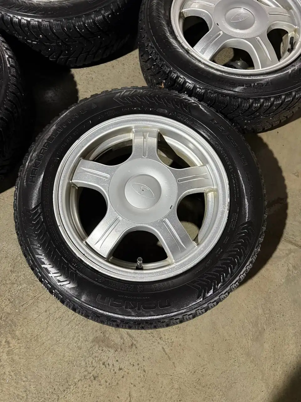 Продажа зимней резины R14 - Шины и диски (Авто) в Тюмень