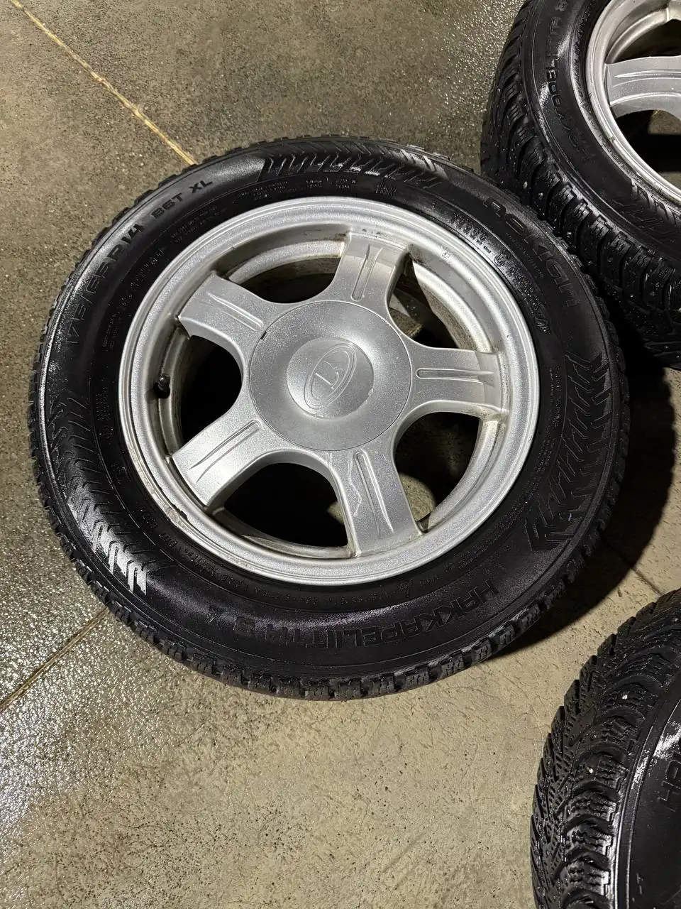 Продажа зимней резины R14 - Шины и диски (Авто) в Тюмень