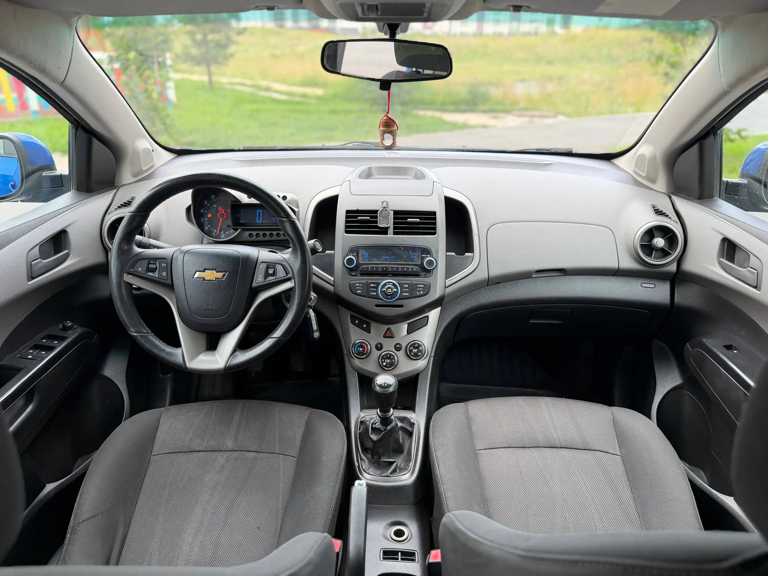 Продам Chevrolet Aveo 2012 - Легковые автомобили (Авто) в Тюмень