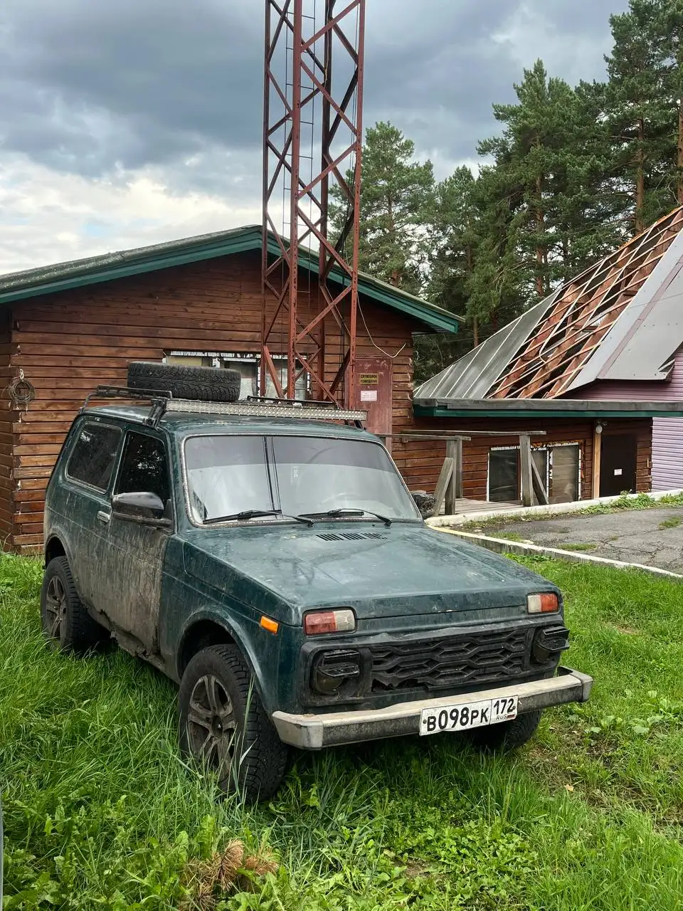 Нива 2010 года с проблемами переднего моста - Легковые автомобили (Авто) в Тюмень