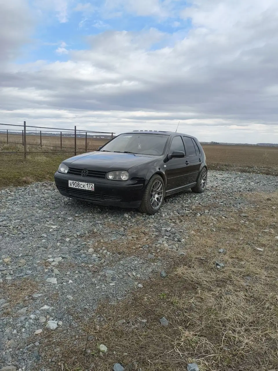 Продам 350000 1,4 механика - Авто в Тюмень