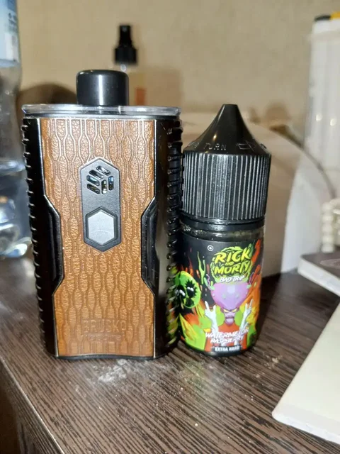 Продам с жижей - Электроника в Магнитогорск