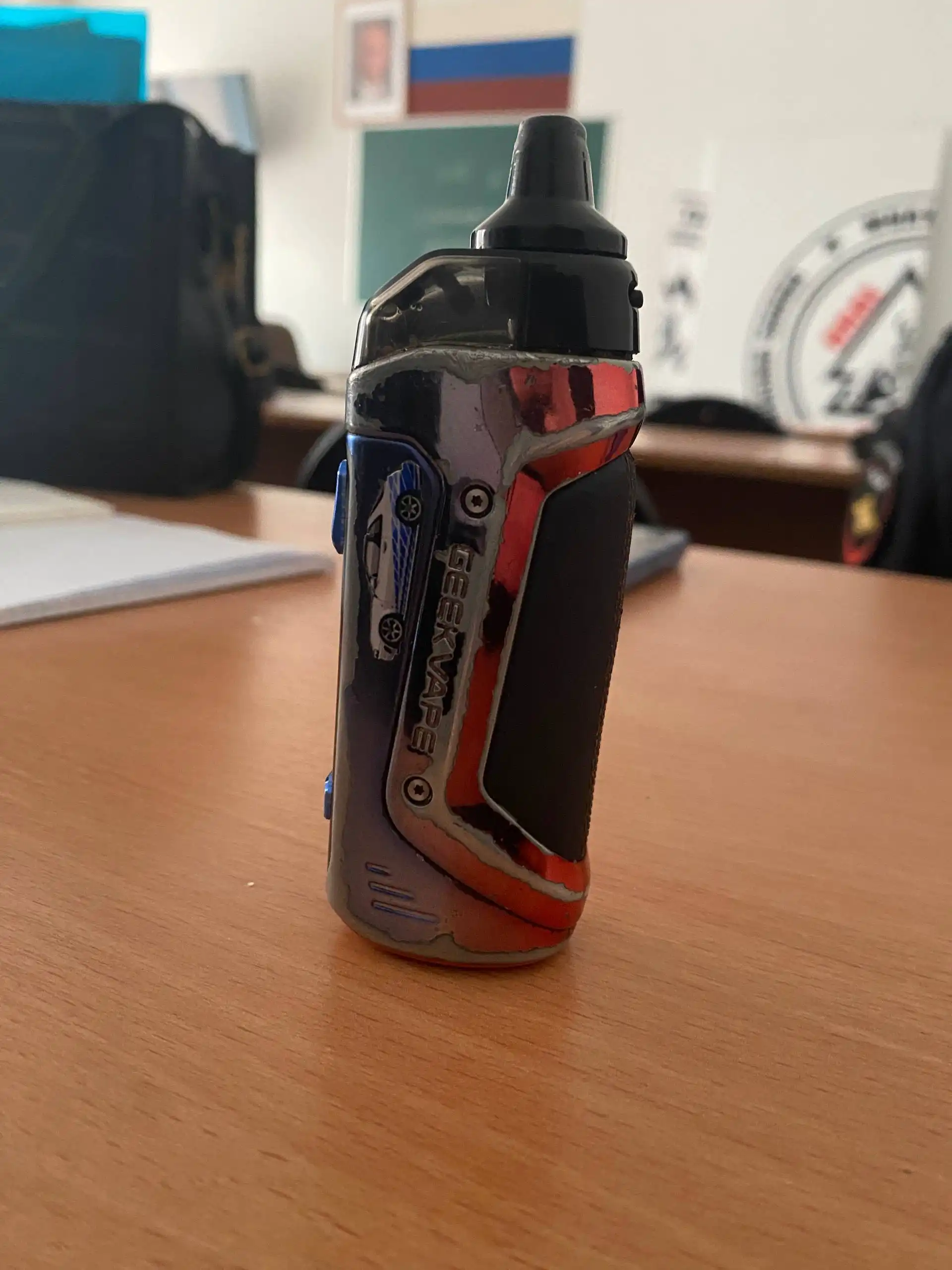 Продам банку злой монашки