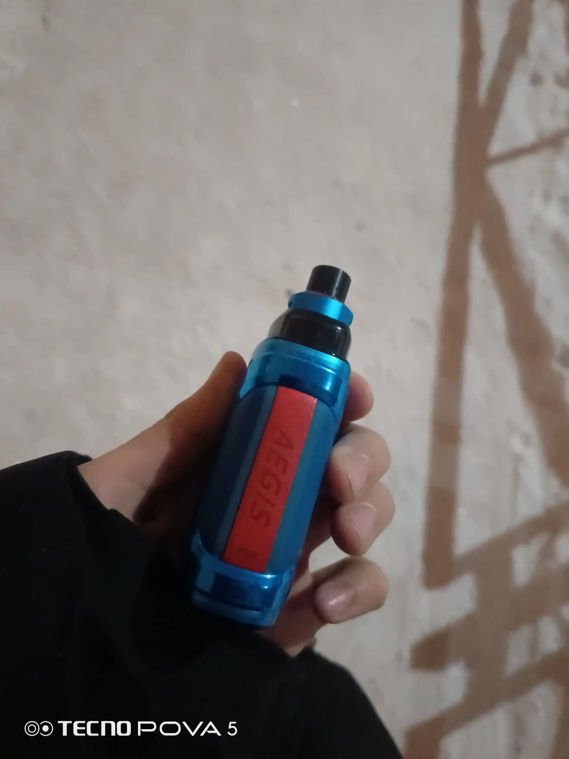 Продам Хиро 5 с коробкой и жижей - Электроника в Магнитогорск