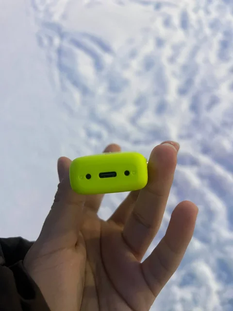 Продам комплект с зарядником - Картриджи и расходники в Магнитогорск