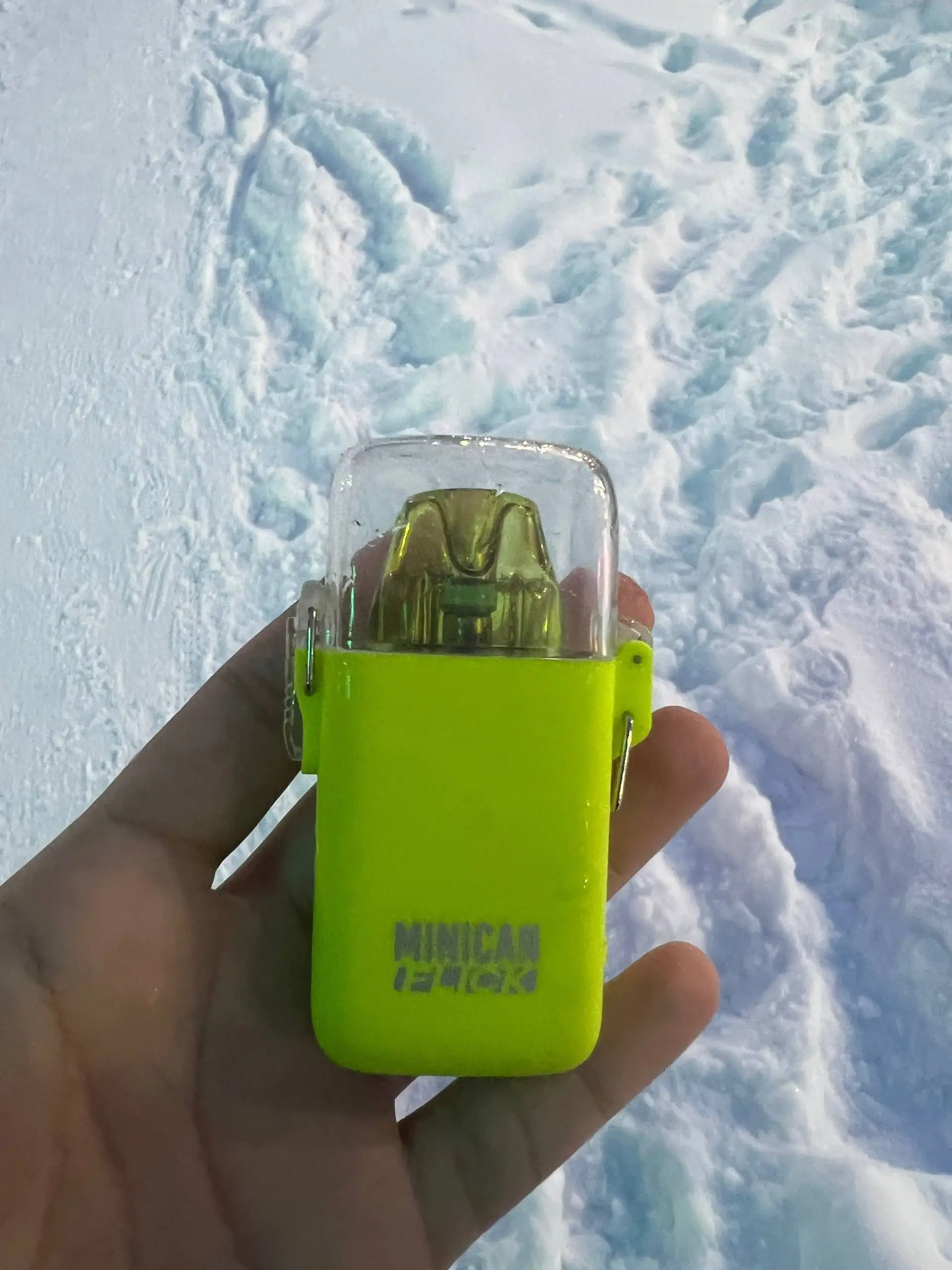 Продам комплект с зарядником - Комплект с зарядником (Электроника) в Магнитогорск