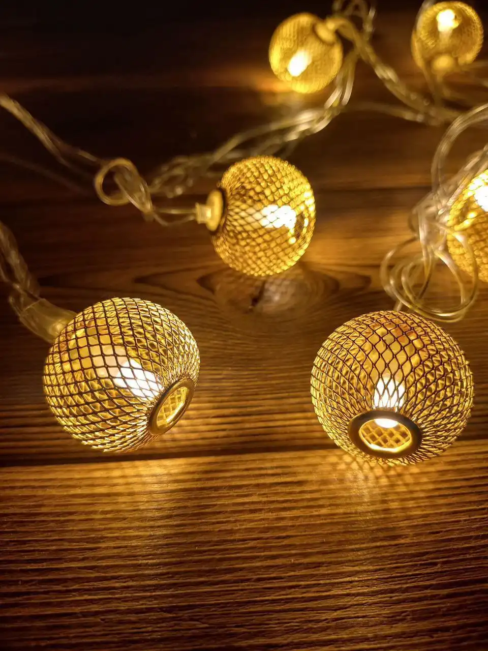 Новогодние гирлянды металлические с теплым светом