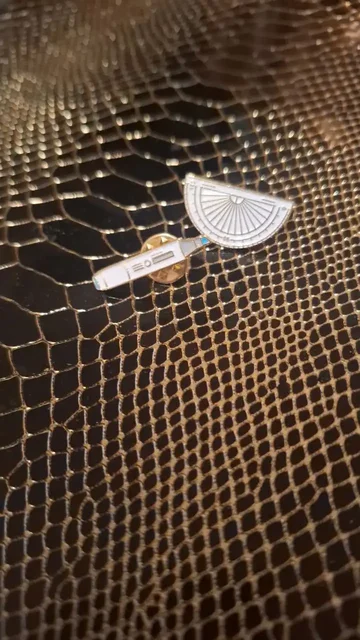 Брошки "транспортир и карандаш" - Хобби и отдых в Балашиха