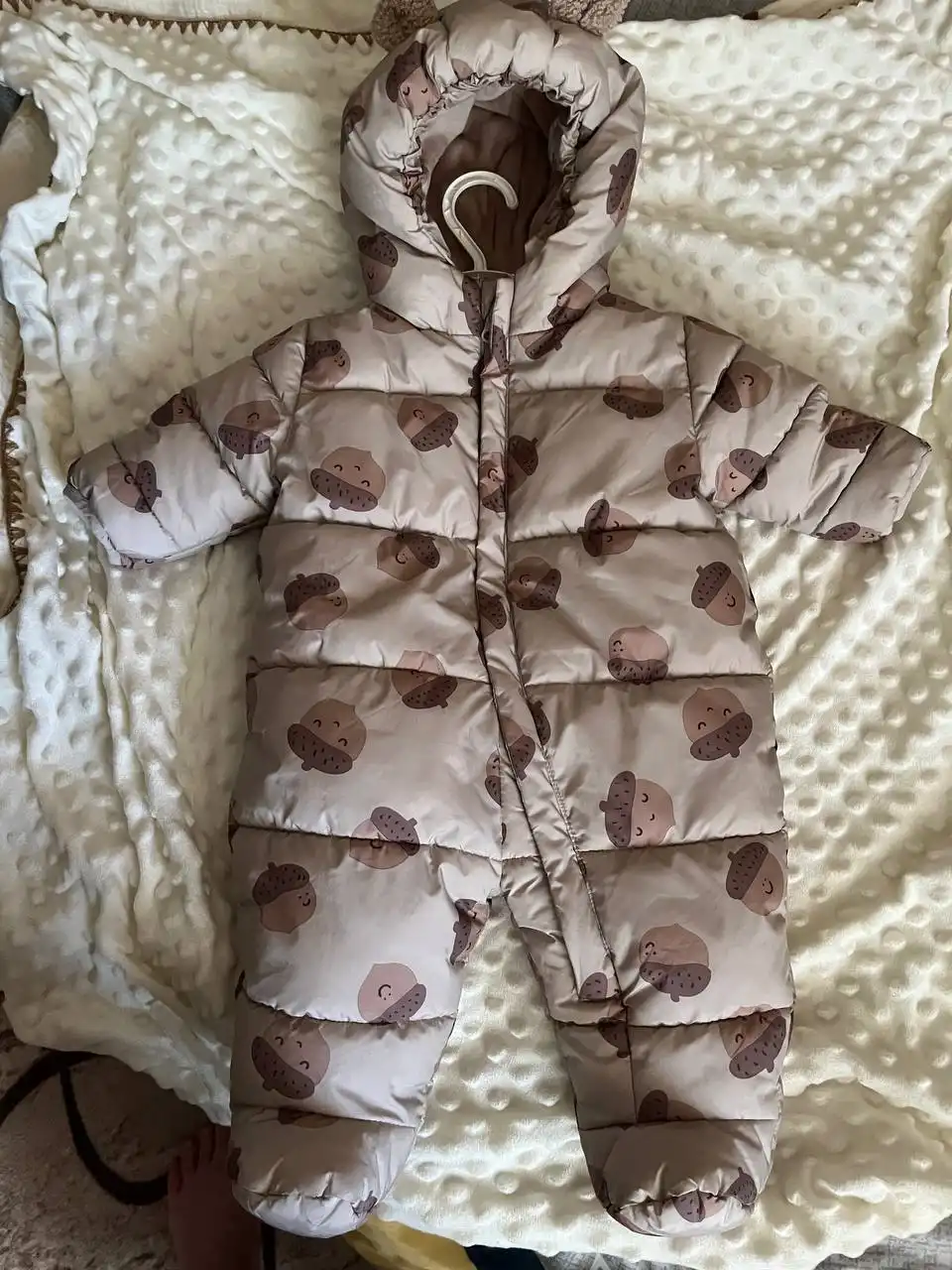 Продам комбинезон 62 размер