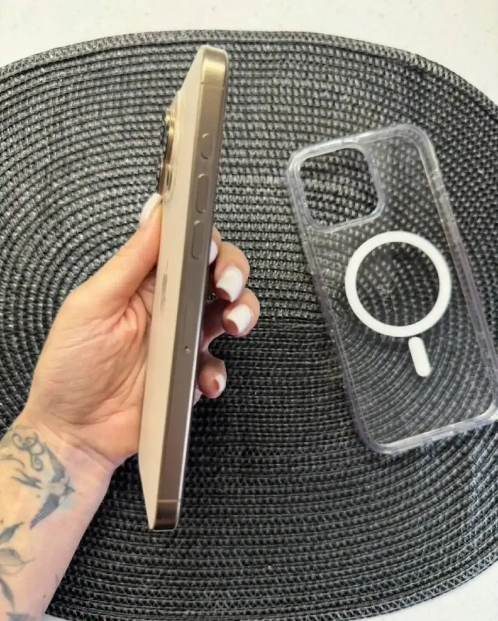 Продам iPhone 16 Pro Max 256gb