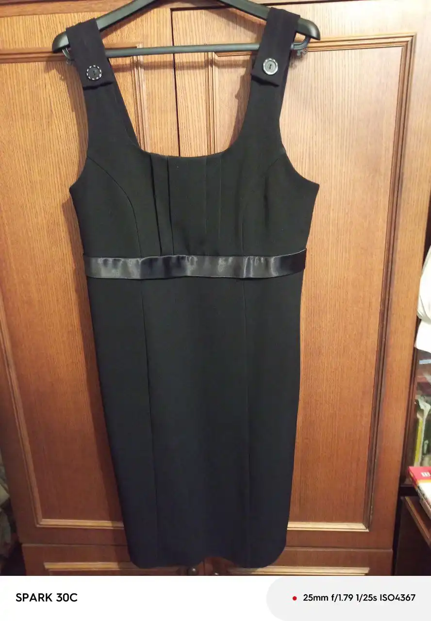 Сарафан и плащ женские