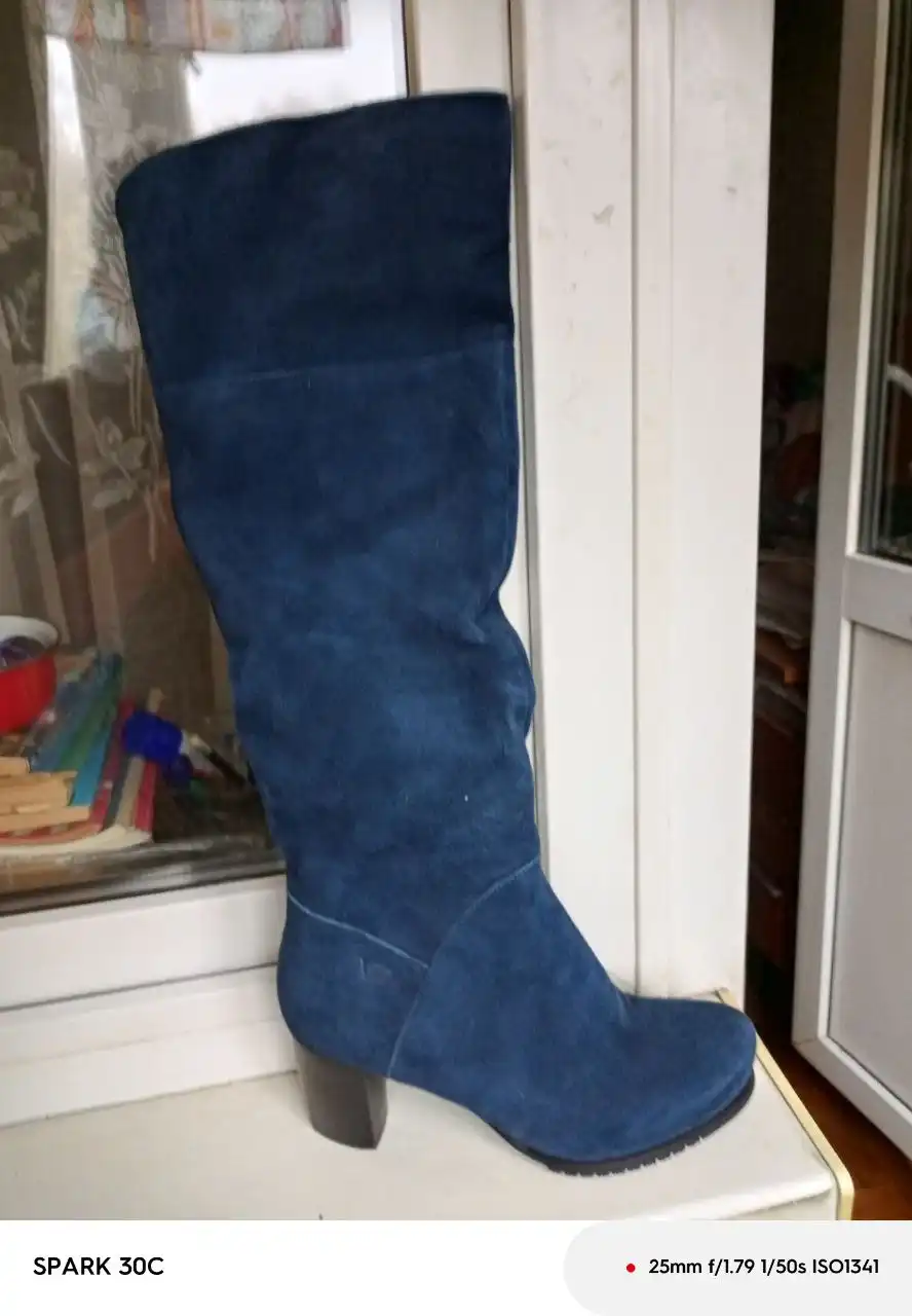 Зимние сапоги велюр 39 синие на овчине и черные