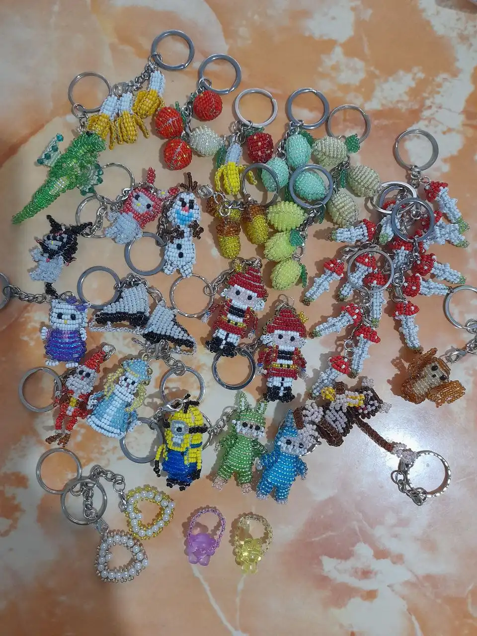 Магниты и брелки ручной работы