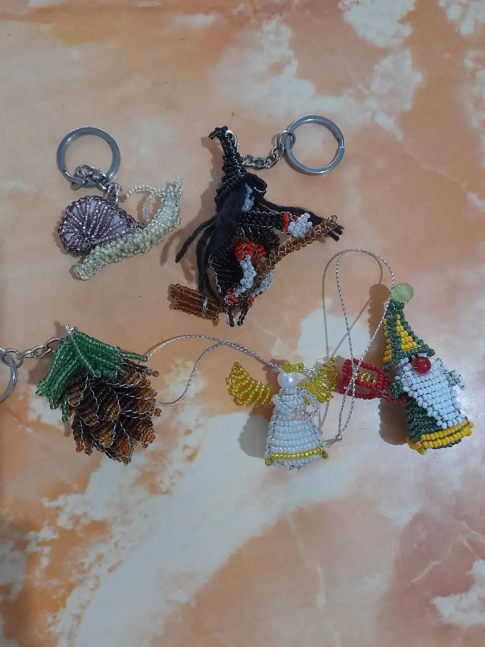 Магниты и брелки ручной работы