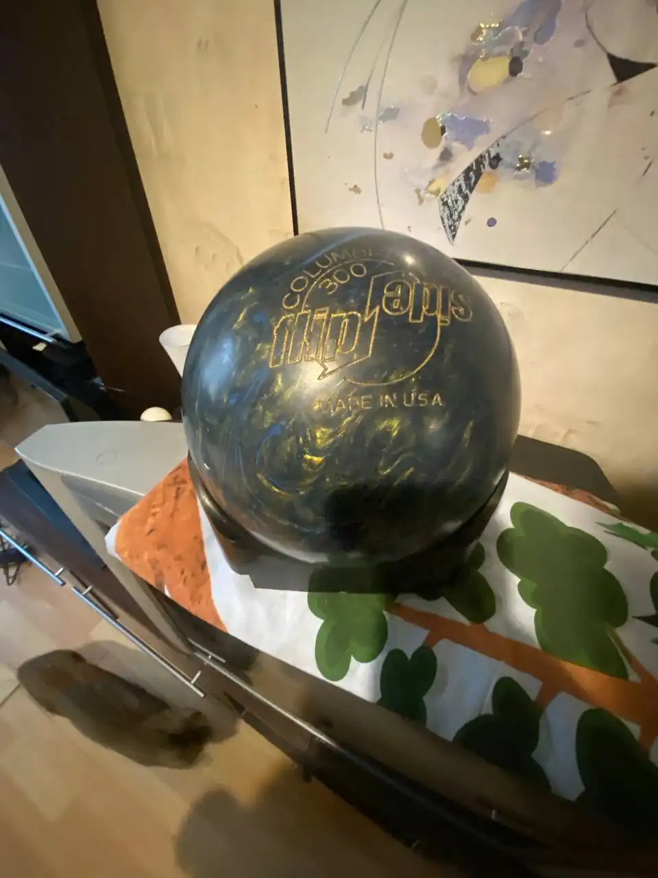 Продам шар для боулинга Columbia 300