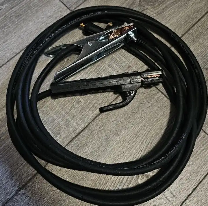 Продам новый сварочный аппарат АВРОРА ДИНАМИКА 2000