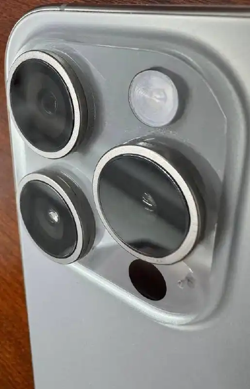 Айфон 15 про 128 гб в хорошем состоянии - Смартфоны (Электроника) в Москва