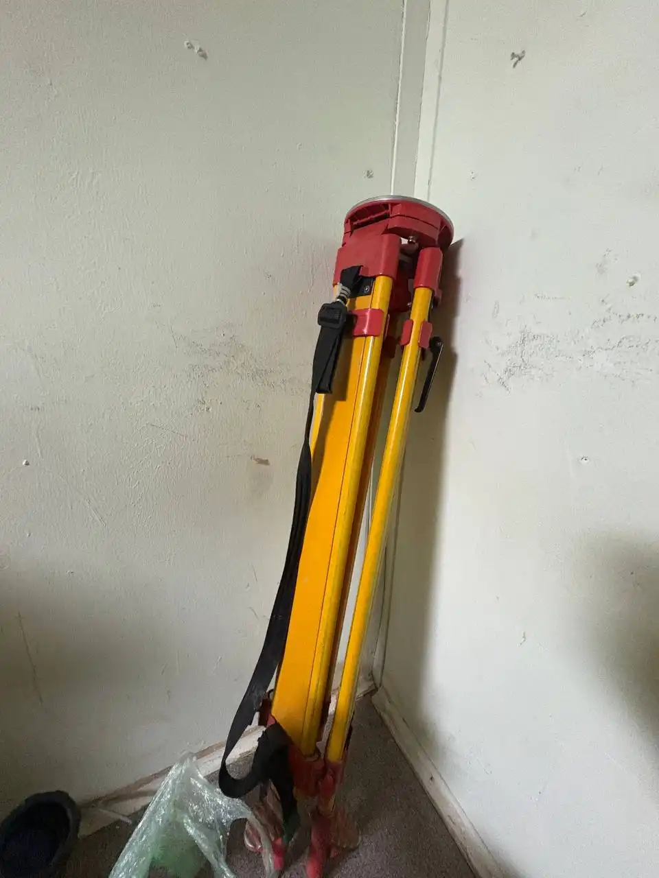 Продажа оптического нивелира