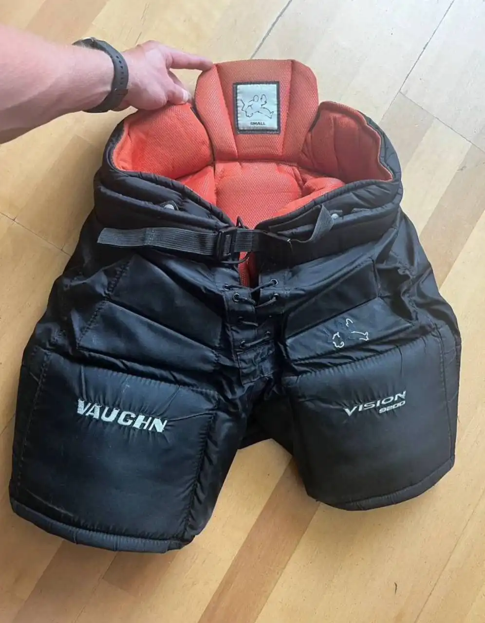 Продажа хоккейных трусов вратаря VAUGH - Спортивный инвентарь (Хобби и отдых) в Балашиха