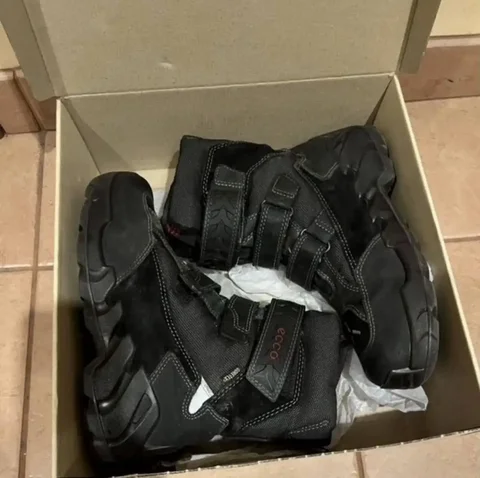 Ботинки ЕССО зимние теплые с мембраной - Обувь в Балашиха