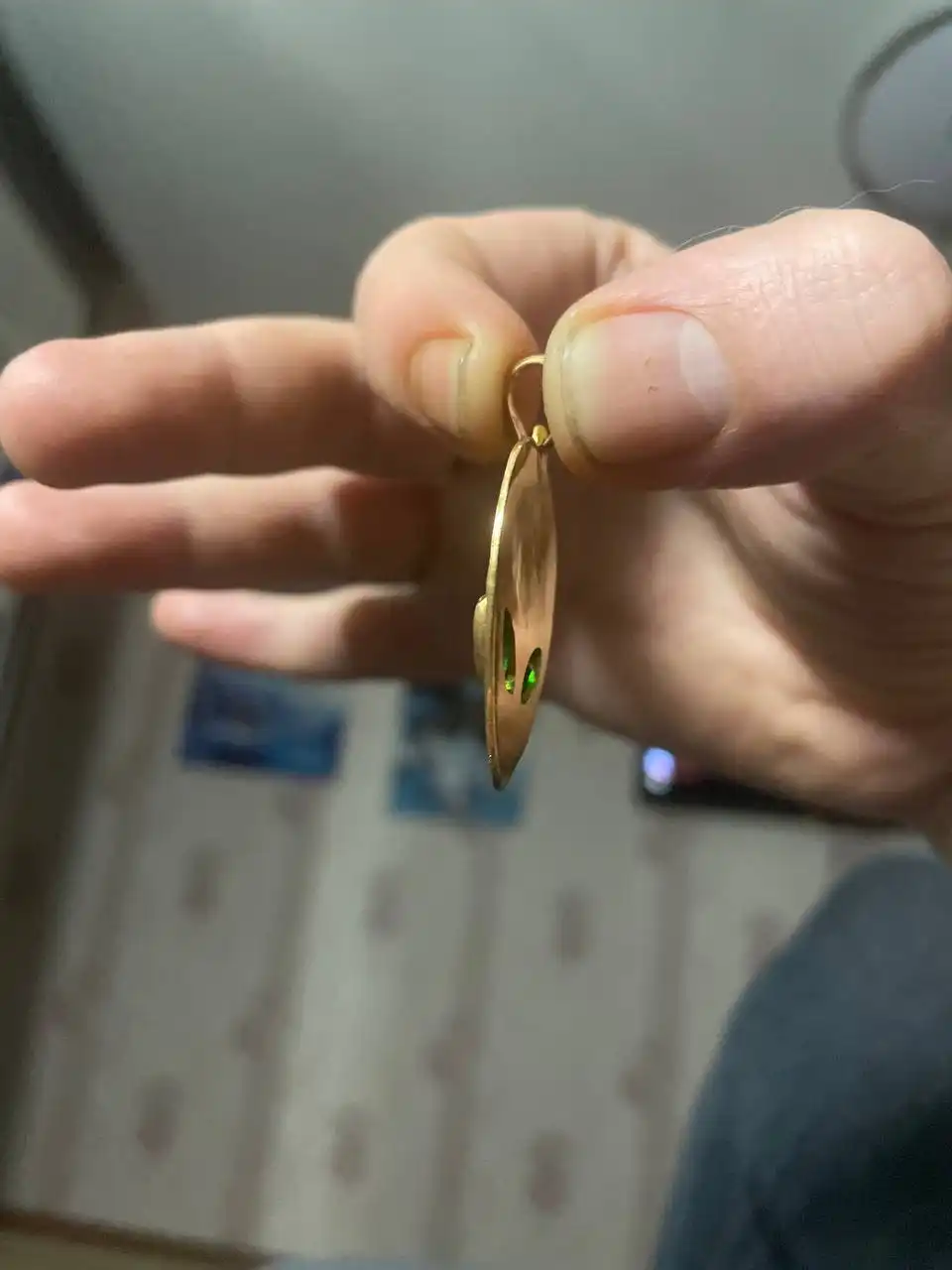 Серебряная подвеска в виде НЛО с позолотой - Украшения (Барахолка) в Балашиха