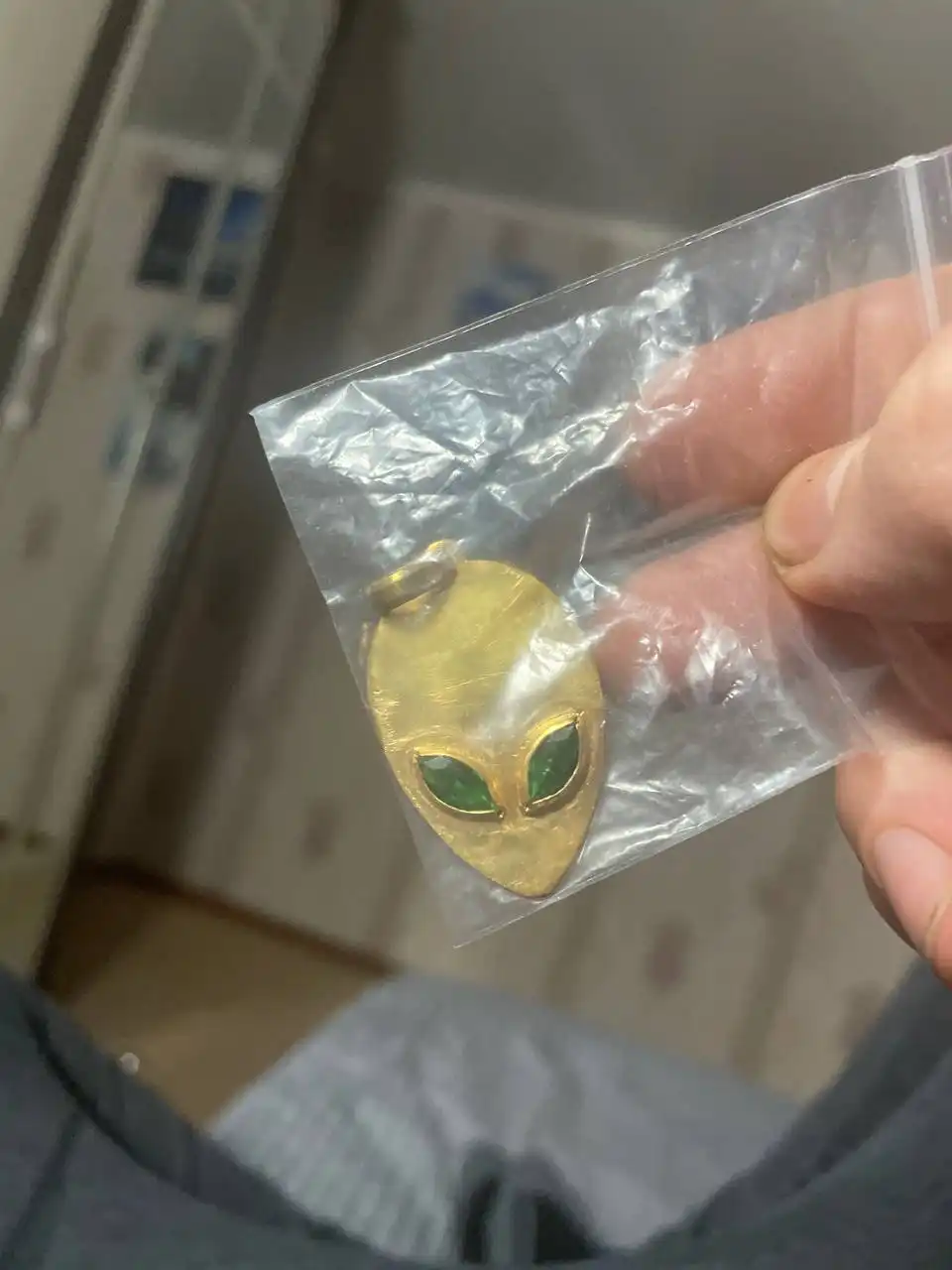 Серебряная подвеска в виде НЛО с позолотой - Украшения (Барахолка) в Балашиха