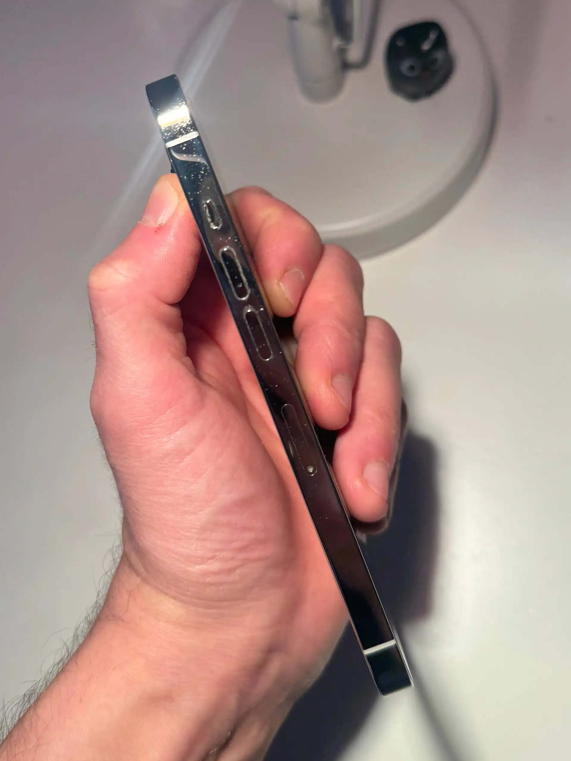 Продам iPhone 13 Pro 128 ГБ с мелкими коцками - Смартфоны (Электроника) в Балашиха