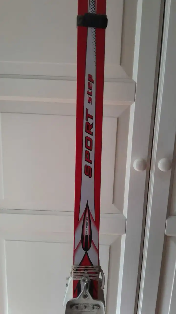 Лыжи с креплениями б/у - Лыжи (Хобби и отдых) в Балашиха