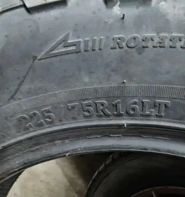 Продам комплект резины Comforser SF3000 225/75/16 на дисках - Шины и диски (Авто) в Балашиха