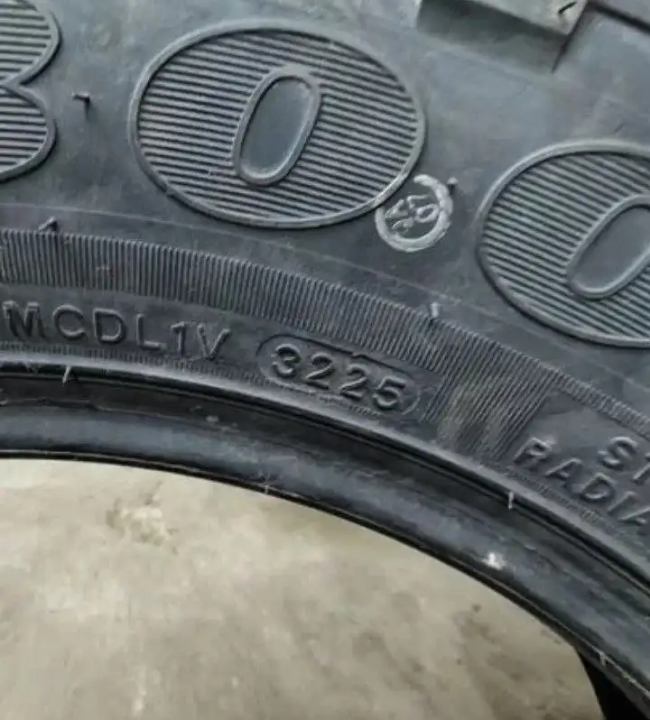 Продам комплект резины Comforser SF3000 225/75/16 на дисках - Шины и диски (Авто) в Балашиха