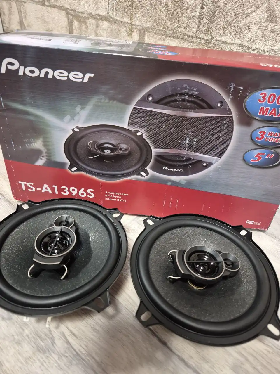 Продам динамики в авто - Автозвук (Электроника) в Балашиха