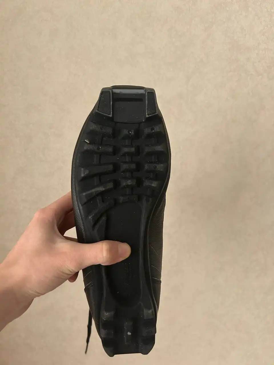 Продажа коньков и лыжных ботинок - Спортивный инвентарь (Хобби и отдых) в Балашиха