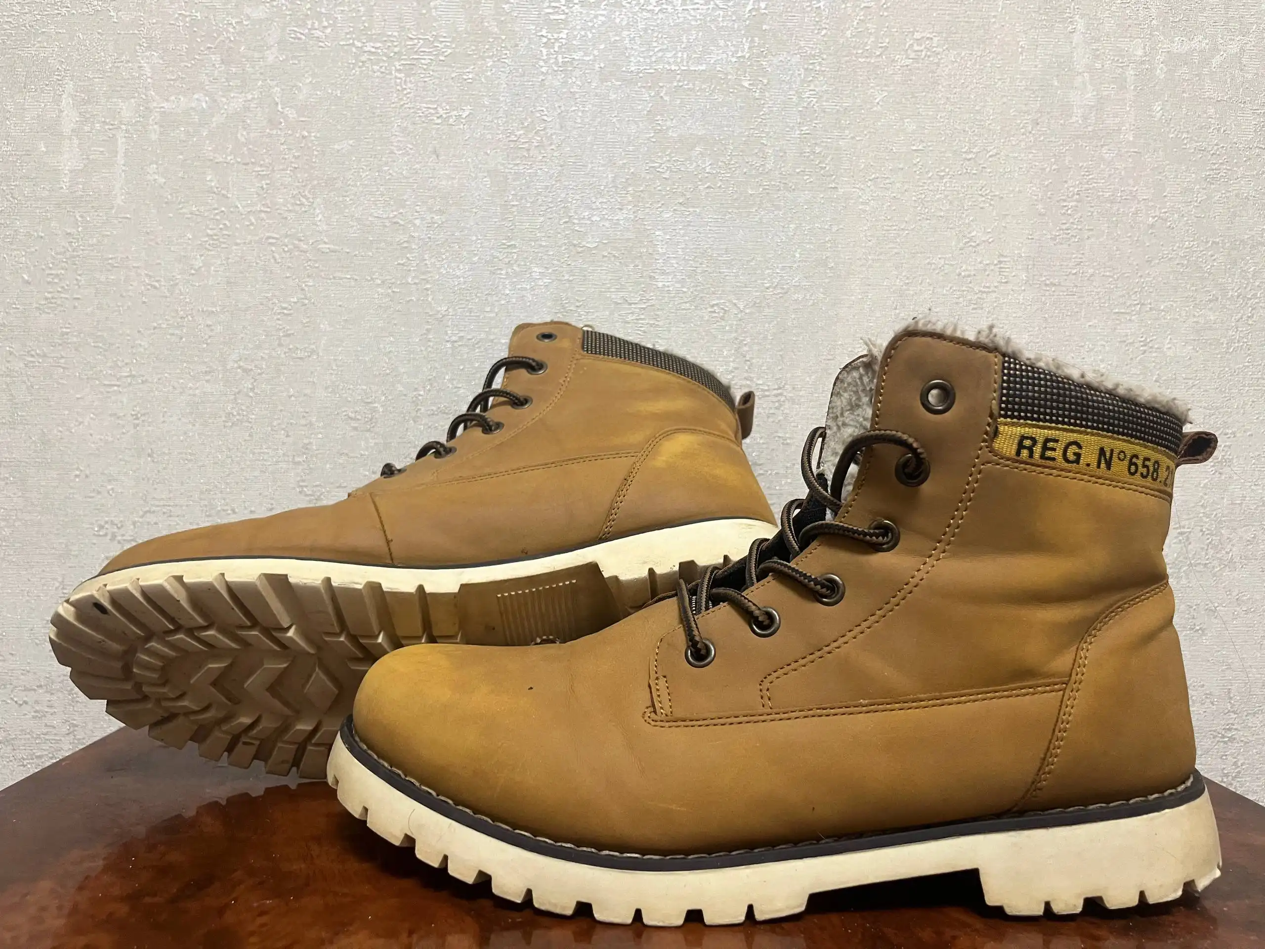 Кроссовки exploration зимние 43 размер - Обувь (Одежда) в Балашиха