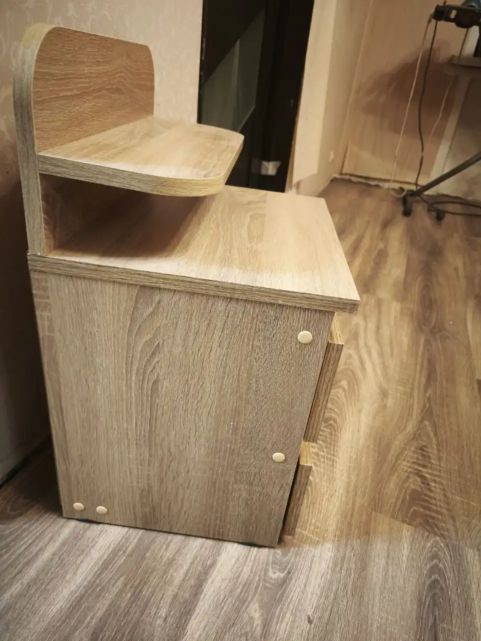Новая тумбочка, не подошла по цвету - Барахолка в Балашиха