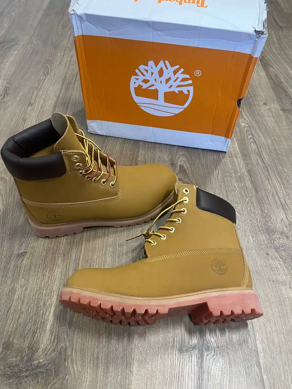 Продажа новых ботинок Timberland рыжего цвета - Обувь (Одежда) в Балашиха