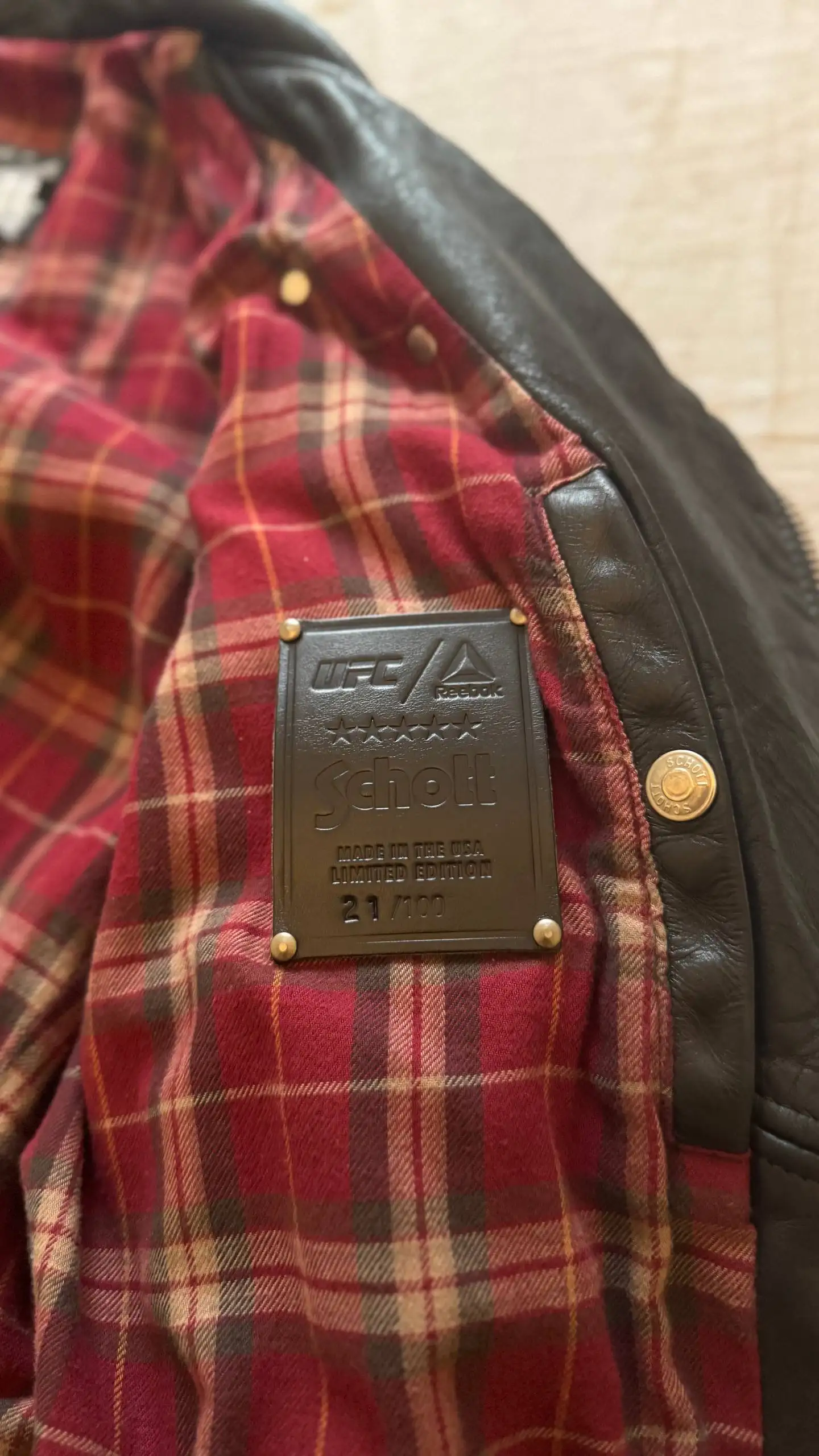 Куртка SCHOTT NYC 626VN - Верхняя одежда (Одежда) в Балашиха