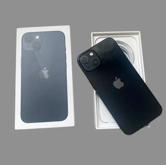 Apple iPhone 13 128gb б/у в идеальном состоянии - Умные часы в Балашиха