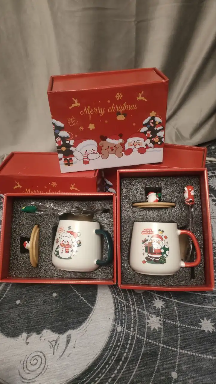 Продажа новогодних кружек с крышкой и ложечкой - Посуда (Барахолка) в Балашиха