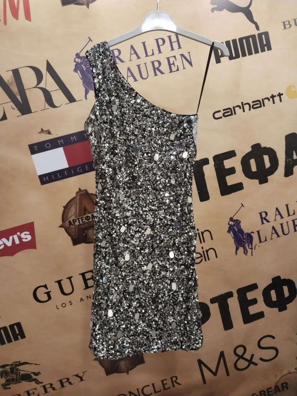 Платье H&M блестящее оригинал - Платья (Одежда) в Балашиха