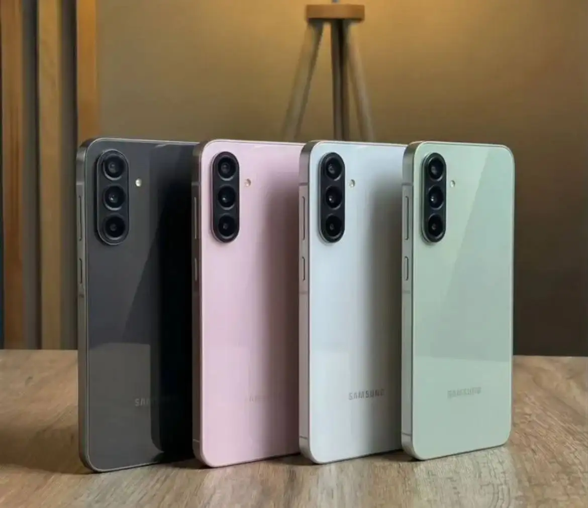 Продам Samsung A56 12/256 - Смартфоны (Электроника) в Балашиха