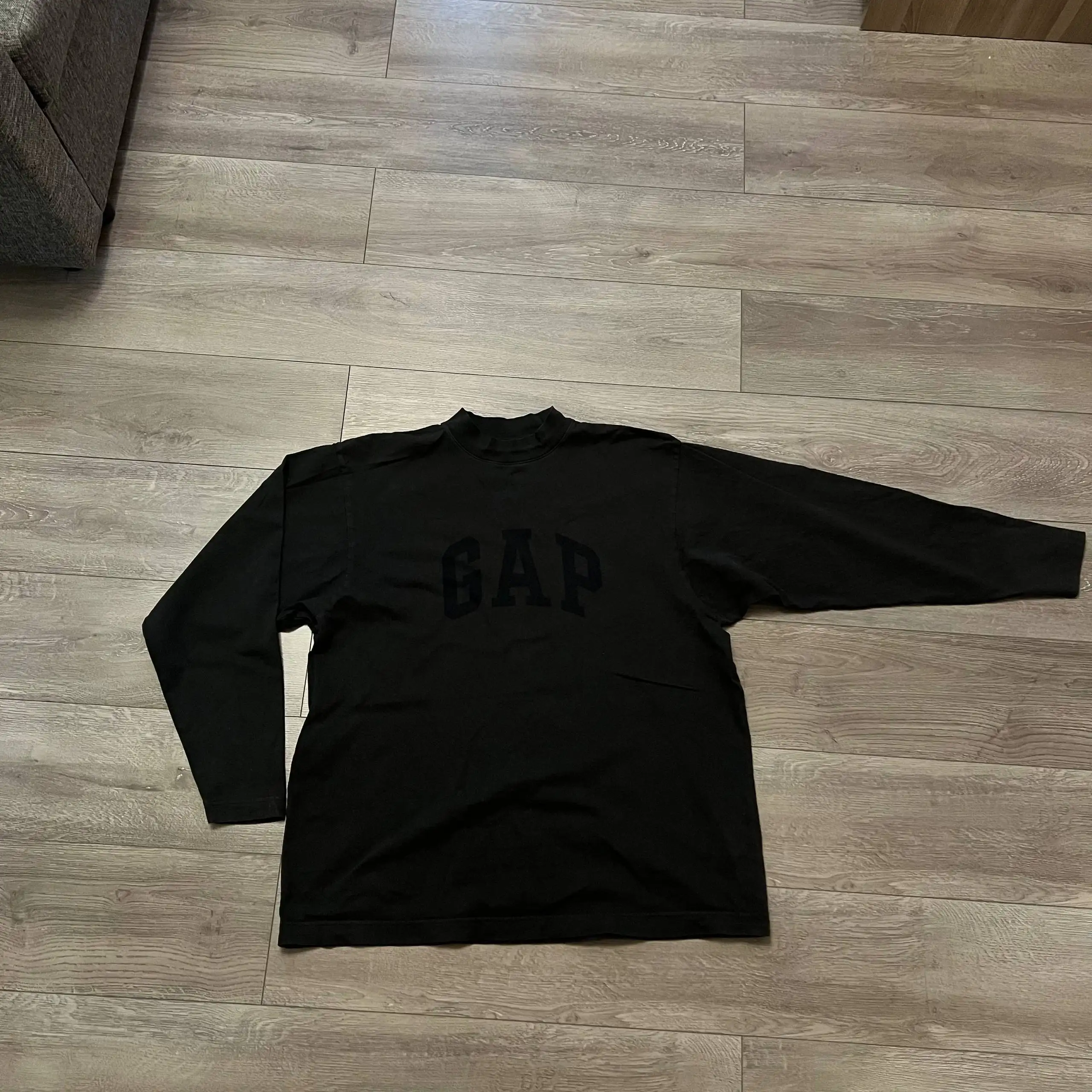 Продам худи Nike Jackboys и свитшот Yeezy x GAP x BALENCIAGA - Одежда в Москва