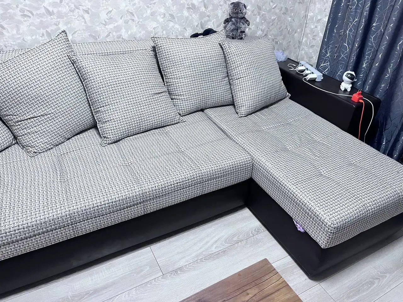 Диван раскладной б/у с ящиками для вещей - Барахолка в Балашиха