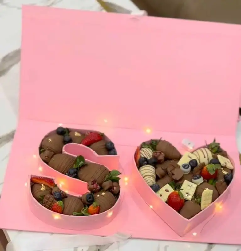 Предзаказ клубники в шоколаде на 8 марта - Продукты питания (Барахолка) в Балашиха