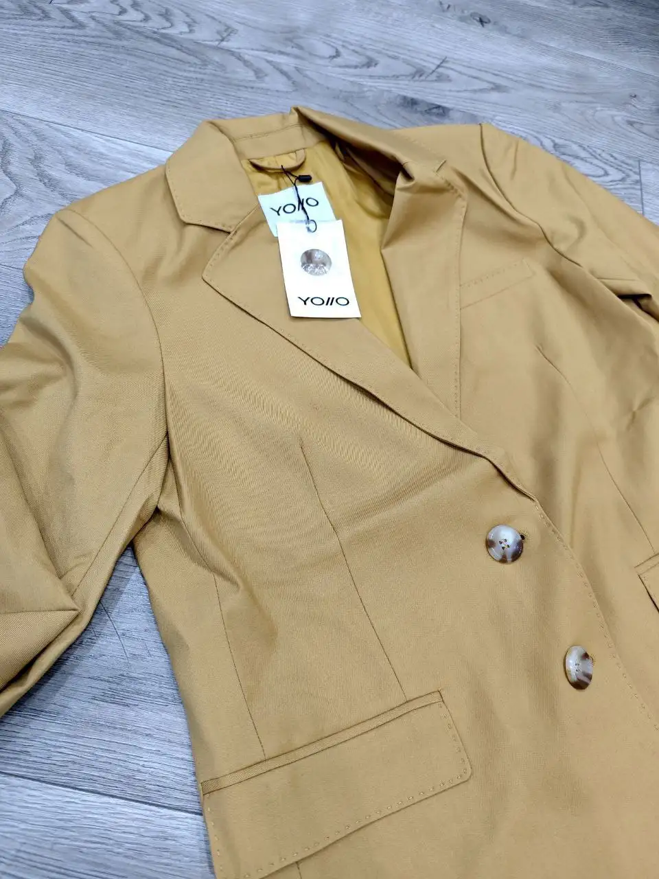 Шикарный пиджак размер 42-44 - Пиджаки (Одежда) в Балашиха