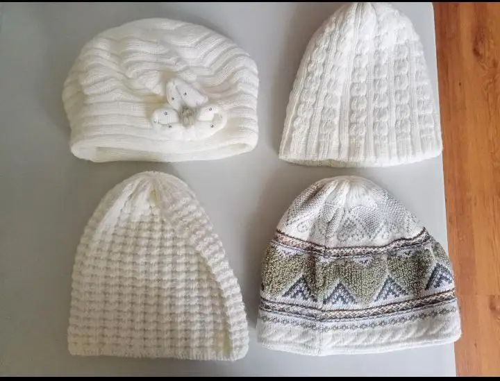 Зимняя куртка и женские зимние шапки - Верхняя одежда (Одежда) в Балашиха